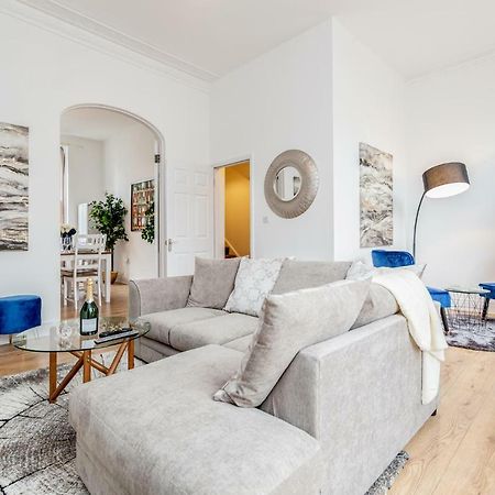 Bright & Spacious 4Beds Home - Kensington High Street-Olympia Λονδίνο Εξωτερικό φωτογραφία