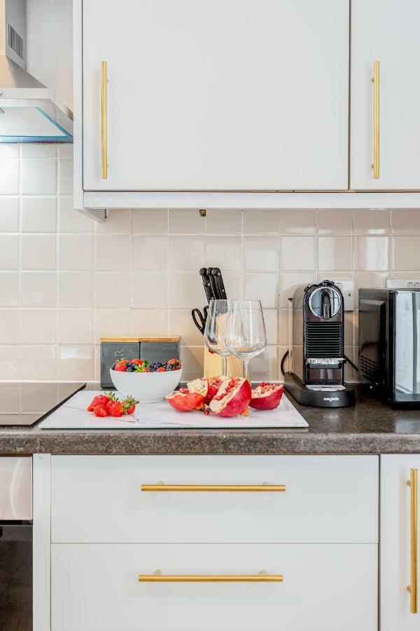Bright & Spacious 4Beds Home - Kensington High Street-Olympia Λονδίνο Εξωτερικό φωτογραφία