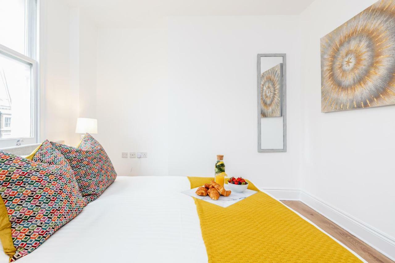 Bright & Spacious 4Beds Home - Kensington High Street-Olympia Λονδίνο Εξωτερικό φωτογραφία