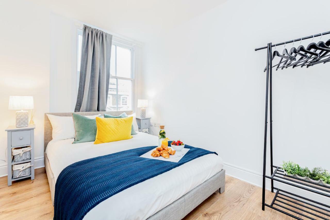 Bright & Spacious 4Beds Home - Kensington High Street-Olympia Λονδίνο Εξωτερικό φωτογραφία